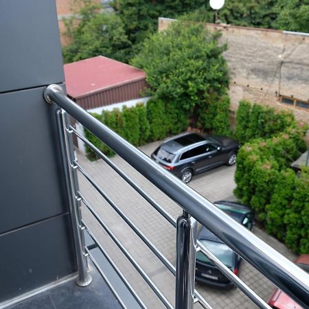 Ring Inn Apartments Obrenovac  Exterior foto
